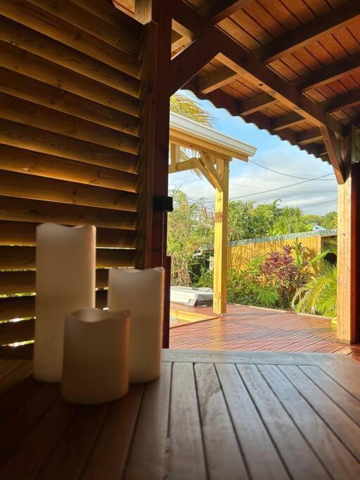 Bungalow Avec Jacuzzi Privatif Vila Sainte-Rose Exterior foto
