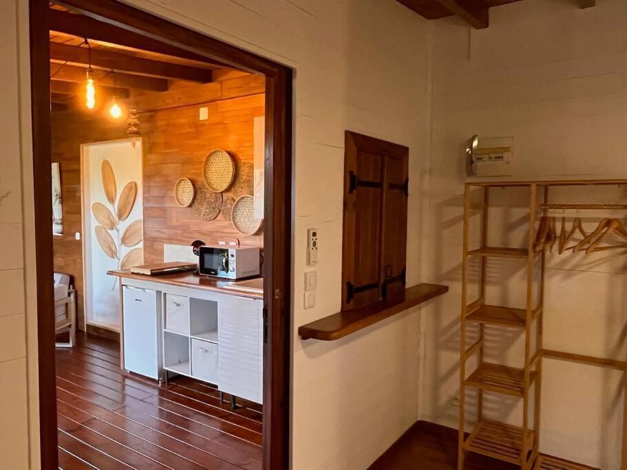 Bungalow Avec Jacuzzi Privatif Vila Sainte-Rose Exterior foto